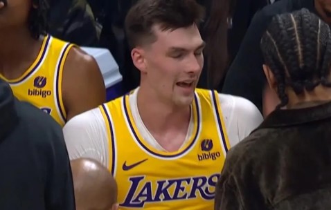 南宫娱乐-西亚卡姆新星回归赛场表现惊艳，勇士未来可期！的简单介绍