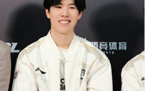 南宫28-TheShy在加拿大队比赛中问鼎冠军，势不可挡引发热议！的简单介绍