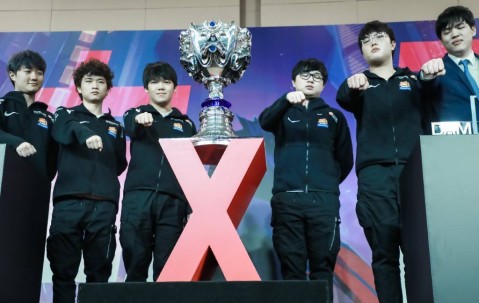 南宫娱乐- rookie跟scout谁厉害 