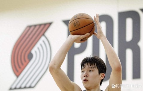 南宫28-波特兰开拓者发布备战花絮，转会期临场应变，社区盾任务艰巨，更衣室氛围转暖的简单介绍