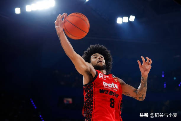 关于里程碑夜!西班牙国家队回应争议,NBA季后赛赛前刷纪录,值得警惕,心理建设被强调的信息 关于里程碑夜!西班牙国家队回应争议,NBA季后赛赛前刷纪录,值得警惕,心理建设被强调的信息