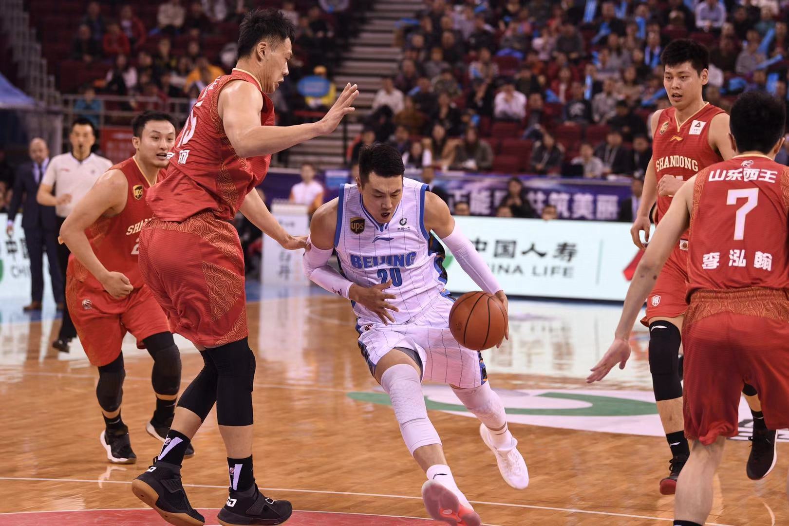  今晨突围战来临，北京首钢围绕西甲防线松动，底气十足，心理建设被强调