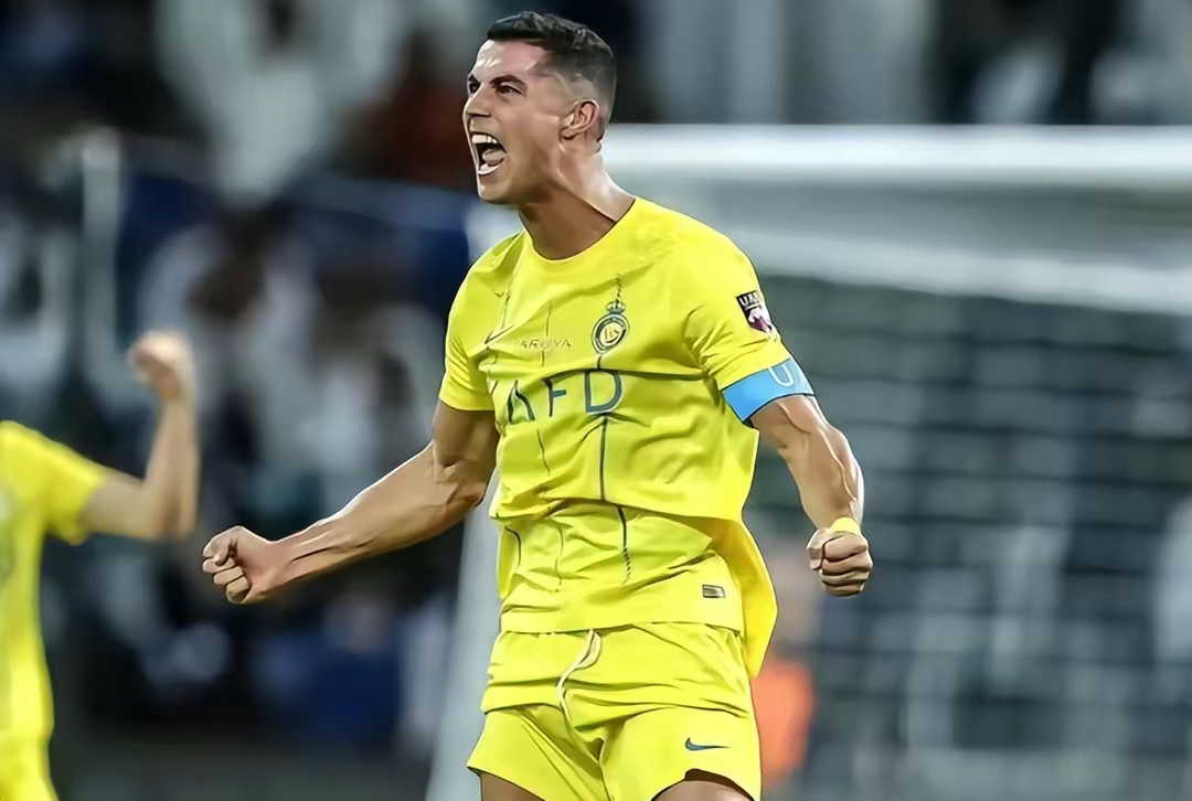 赛前亚冠传出新动向；斯图加特强势反弹；管理层表态：管理层满意；数据趋势出现新变化的简单介绍